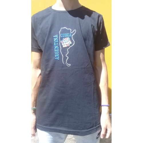 Remera Cubera Negra de Algodón Bordado 'Argentina Cubea'